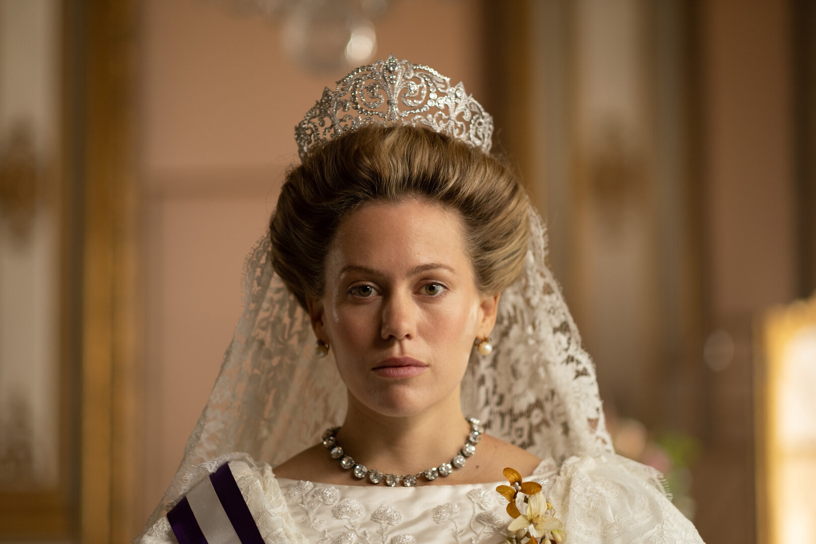 Бремя короны: 7 величественных фильмов и сериалов о монархах